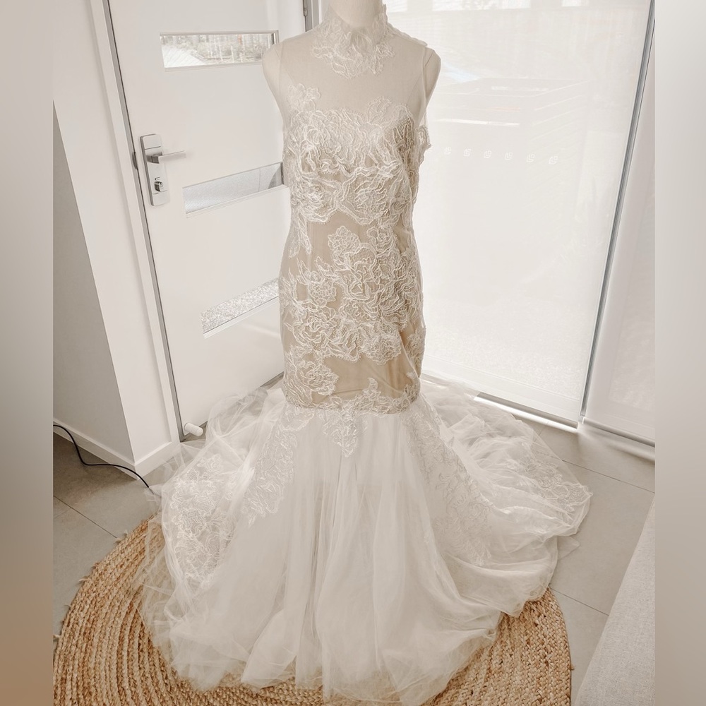 Vera Wang Eloisa Bridal Gown